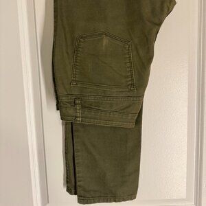 Prana jeans 8/29 Olive Loose fit